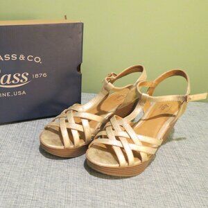 Bass Kaylee Metallic Wedge Sandal 8M